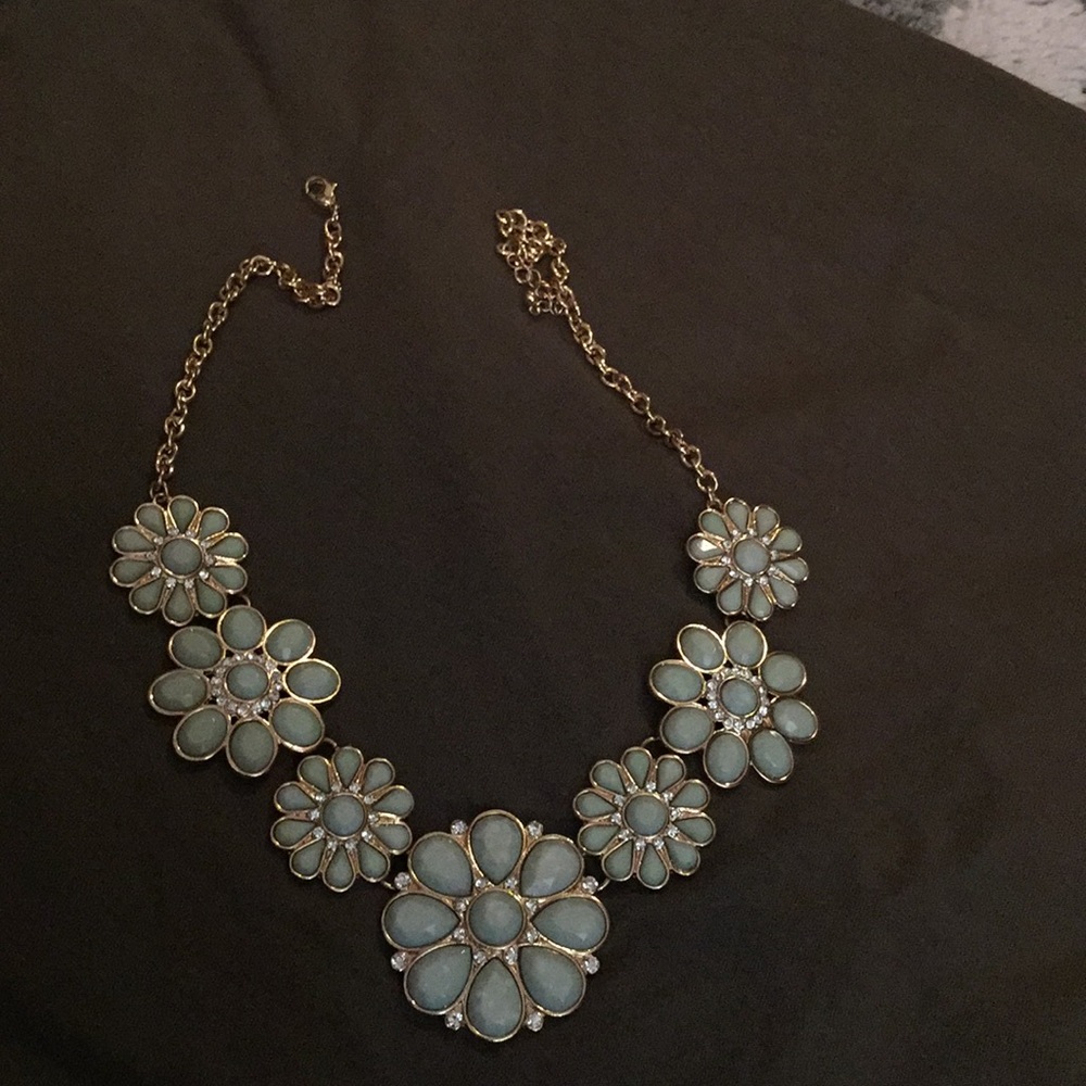 Necklace - Picture 2 of 3
